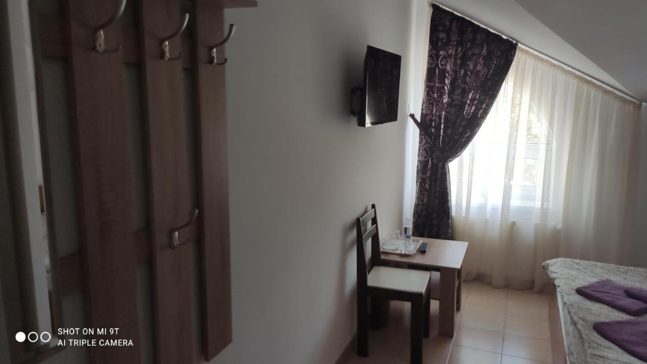 Inter Hotel Ternopil Exterior photo