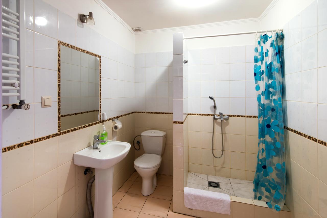 Inter Hotel Ternopil Exterior photo